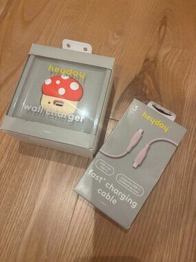 HeyDay Cord and Charging Block Duo NWT